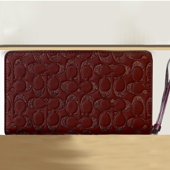 COACH Glitter Signature Large Phone Wallet Wristlet – Wine F80222 NWOT - Picture 4 of 4